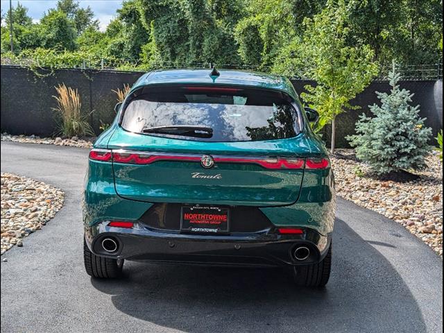 2024 Alfa Romeo Tonale Veloce photo 4