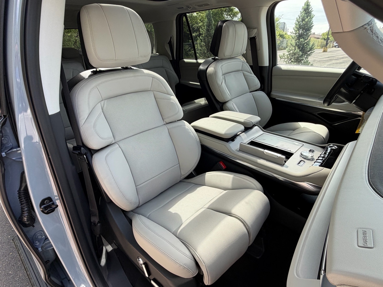 2026 Lincoln Navigator Reserve - Photo 12