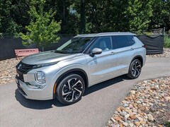 2024 Mitsubishi Outlander Plug-In Hybrid SEL SUV