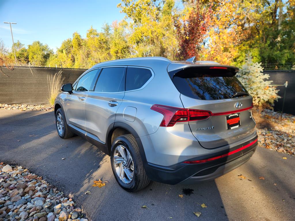 2023 Hyundai Santa Fe SEL photo 3