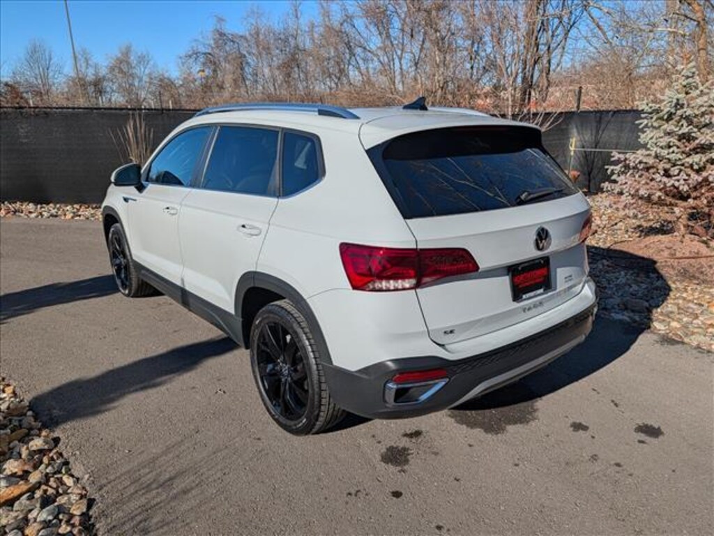 Used 2023 Volkswagen Taos 1.5T SE SUV