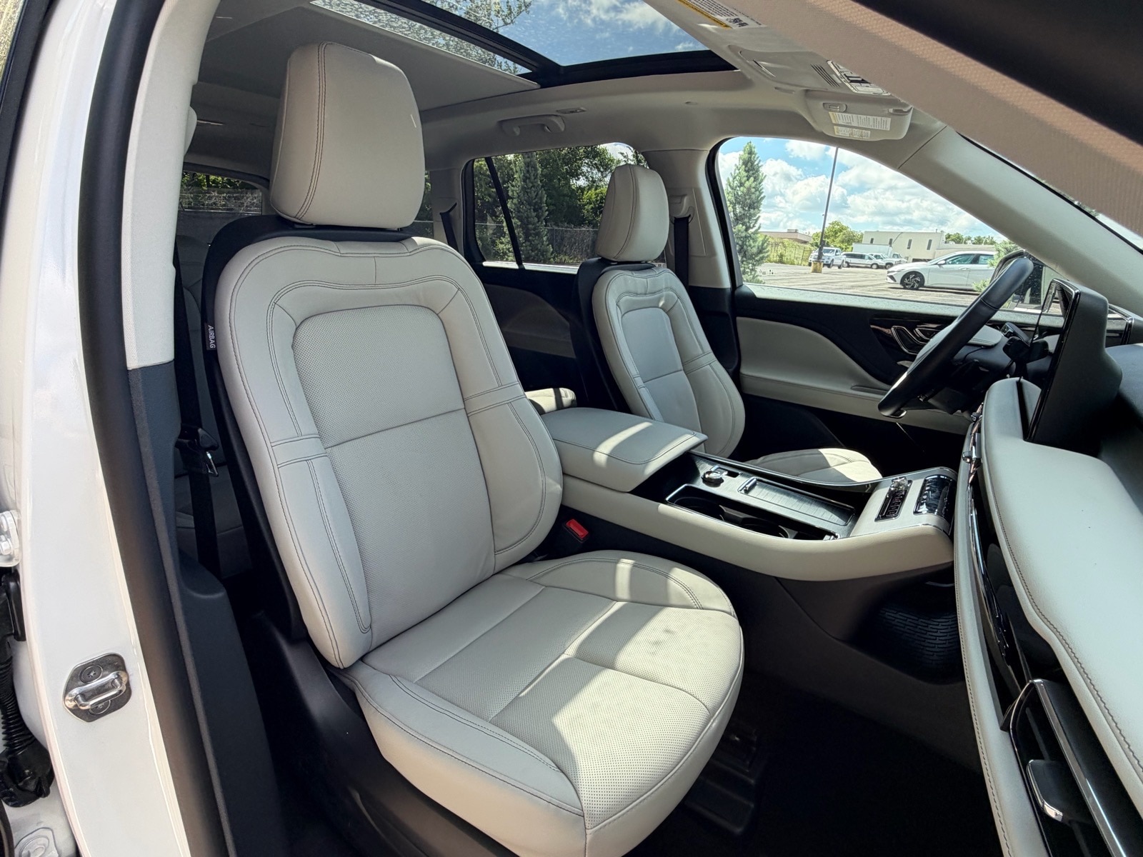 2026 Lincoln Aviator Reserve - Photo 12