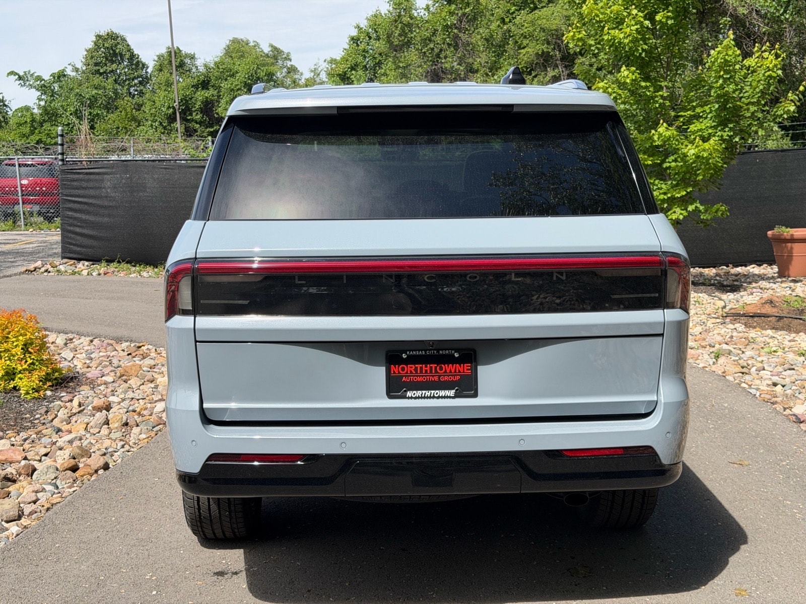 2026 Lincoln Navigator Reserve - Photo 4
