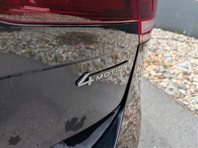 2024 Volkswagen Tiguan SEL R-LINE - Photo 18