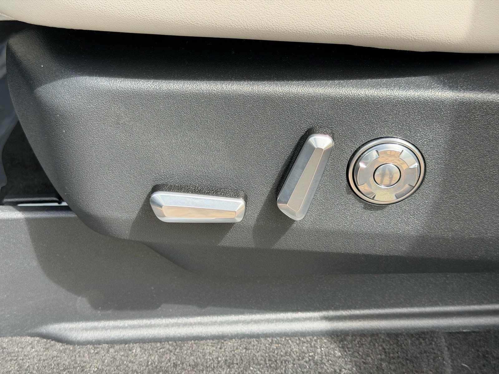 2026 Lincoln Navigator Reserve - Photo 28