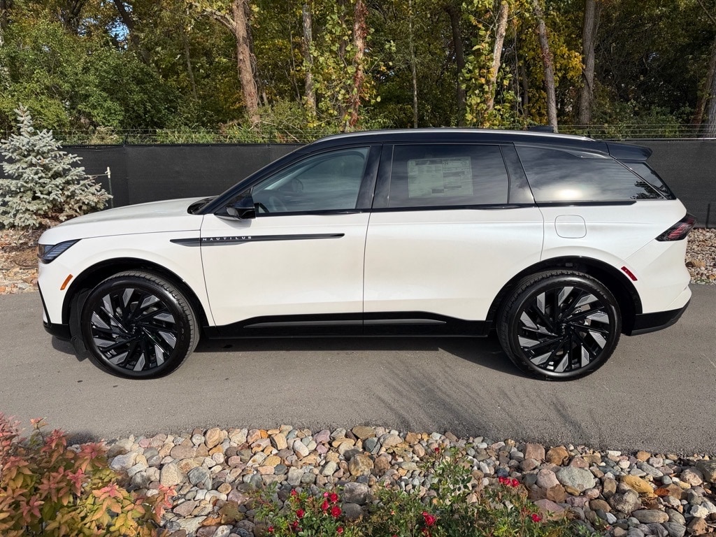 New 2026 Lincoln Nautilus Reserve SUV