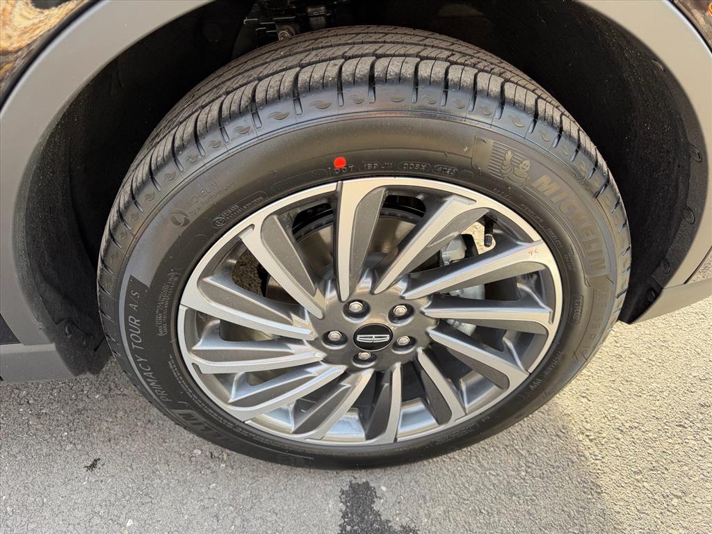 2026 Lincoln Corsair Reserve - Photo 9