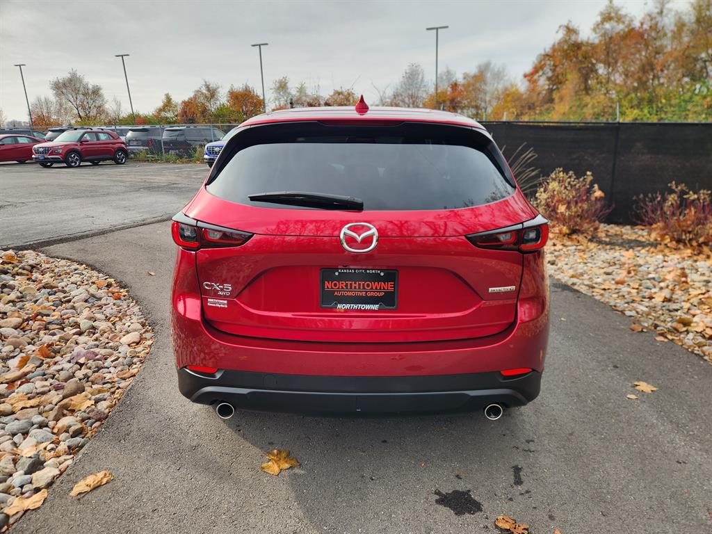 2023 Mazda CX-5 2.5 S Preferred photo 4