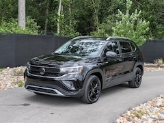 2024 Volkswagen Taos 1.5T SE SUV
