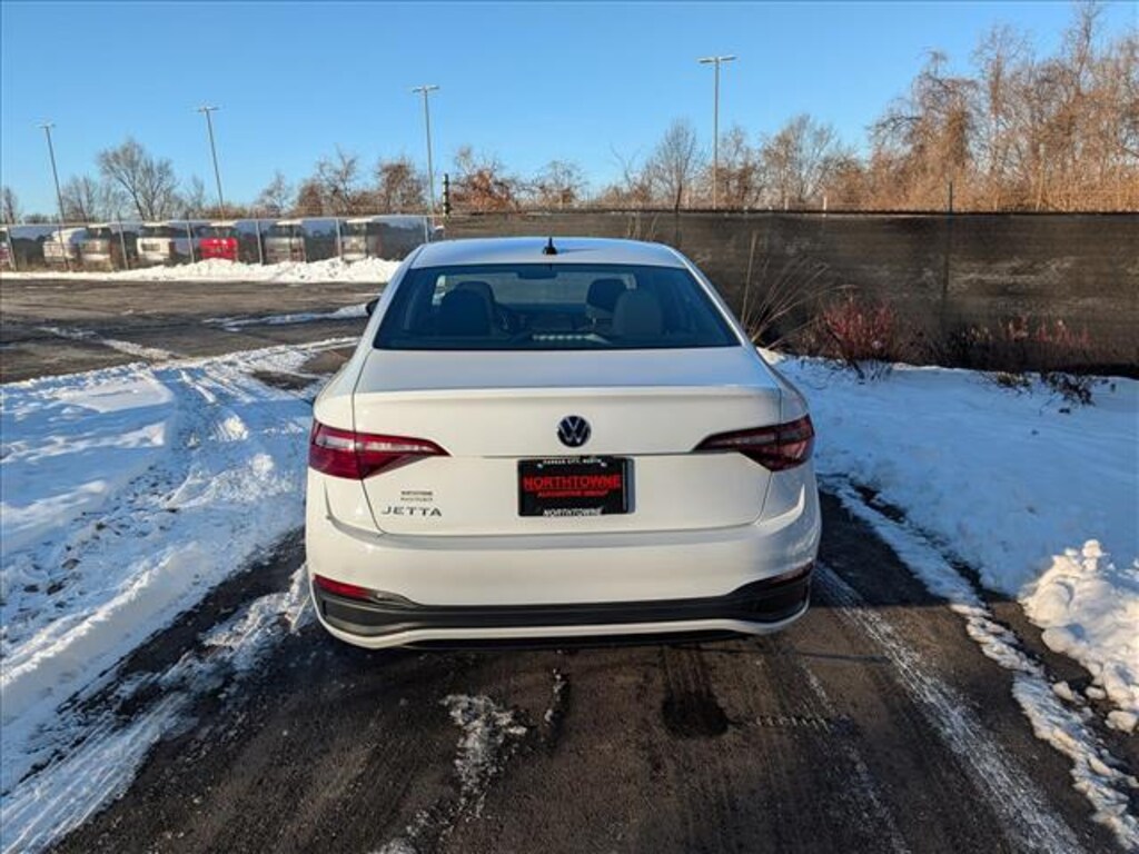 Used 2023 Volkswagen Jetta 1.5T Sport Sedan