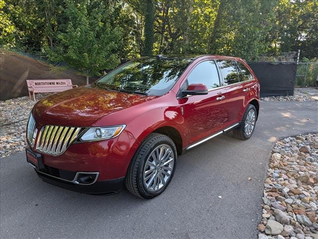 2013 Lincoln MKX Base