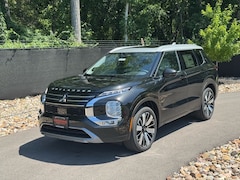 2025 Mitsubishi Outlander SEL SUV