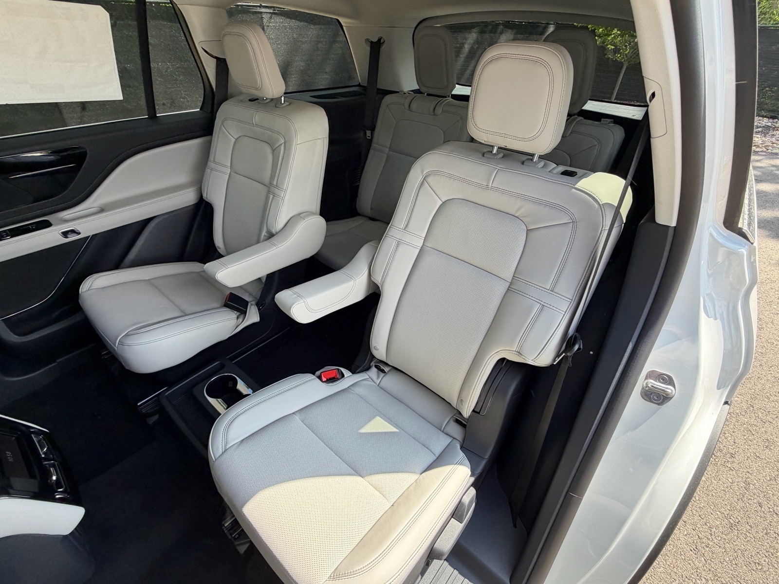 2026 Lincoln Aviator Reserve - Photo 23