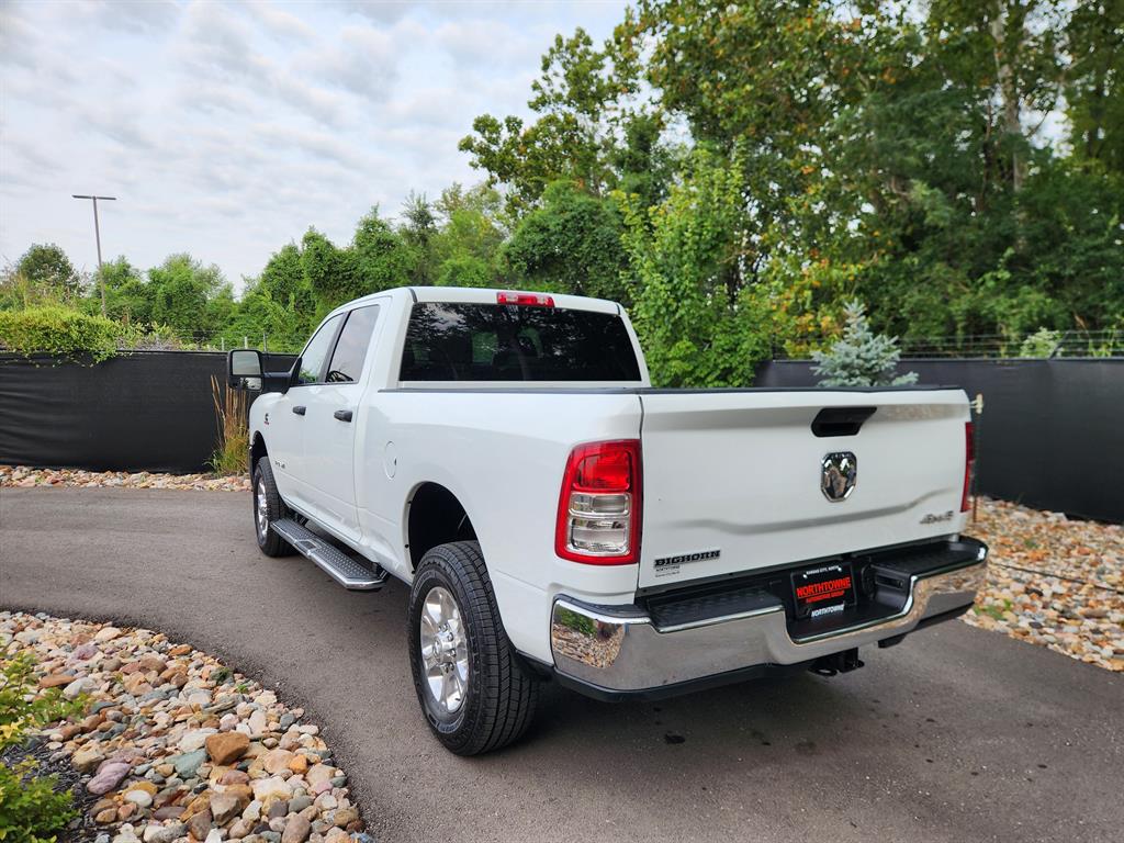 2024 Ram 2500 Big Horn photo 3