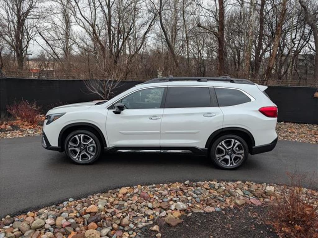 Used 2024 Subaru Ascent Touring SUV