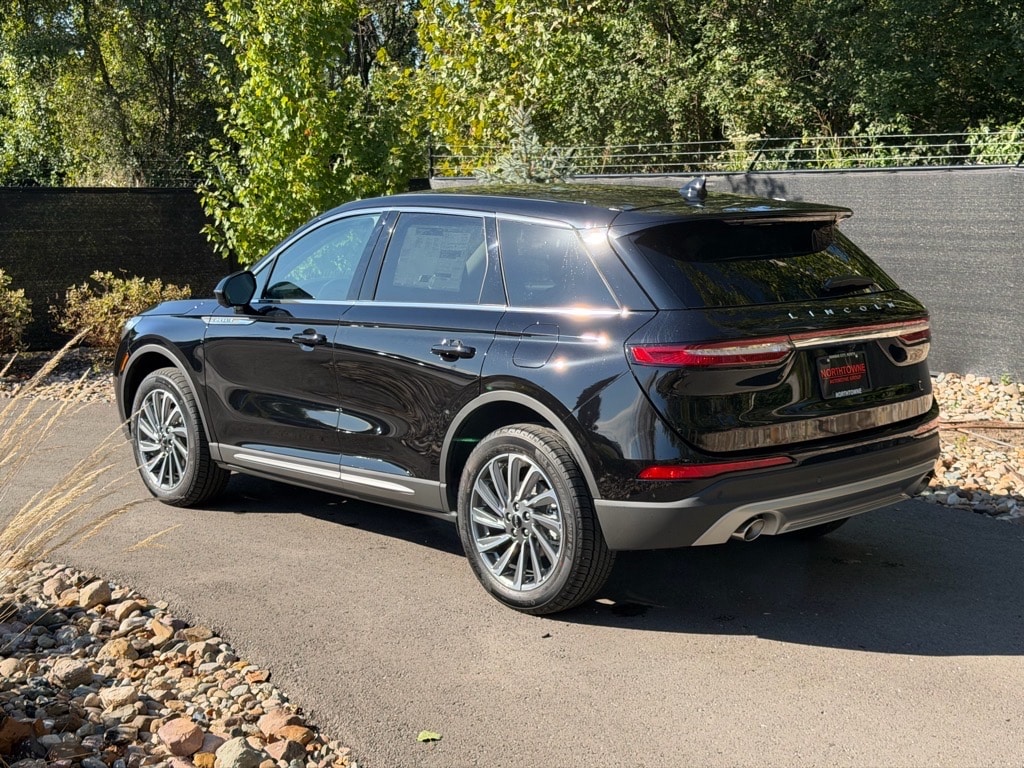 New 2025 Lincoln Corsair Reserve SUV