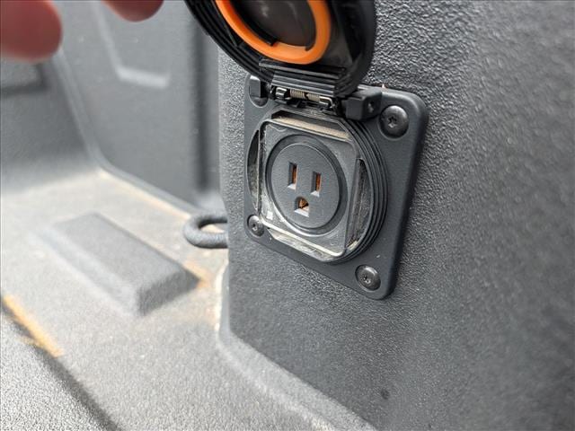 2024 Chevrolet Silverado 1500 RST - Photo 19