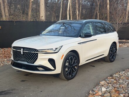 2026 Lincoln Nautilus Reserve SUV