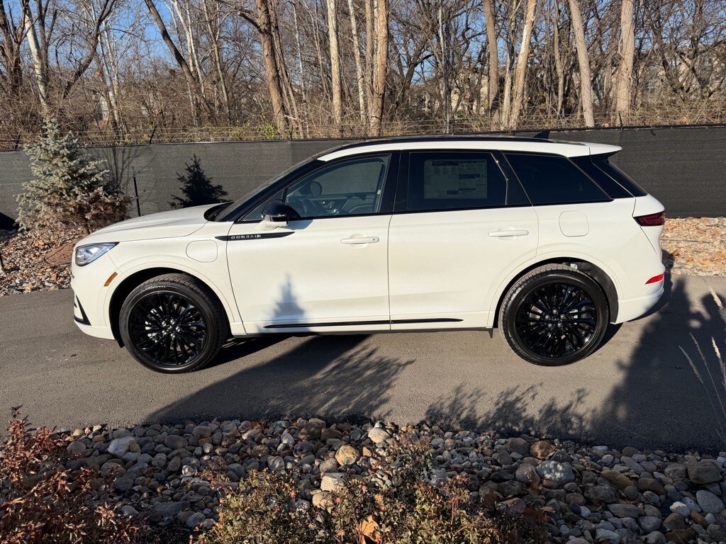 New 2026 Lincoln Corsair Grand Touring SUV
