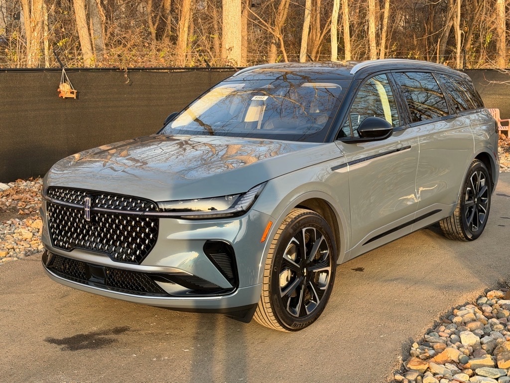 New 2026 Lincoln Nautilus Reserve SUV