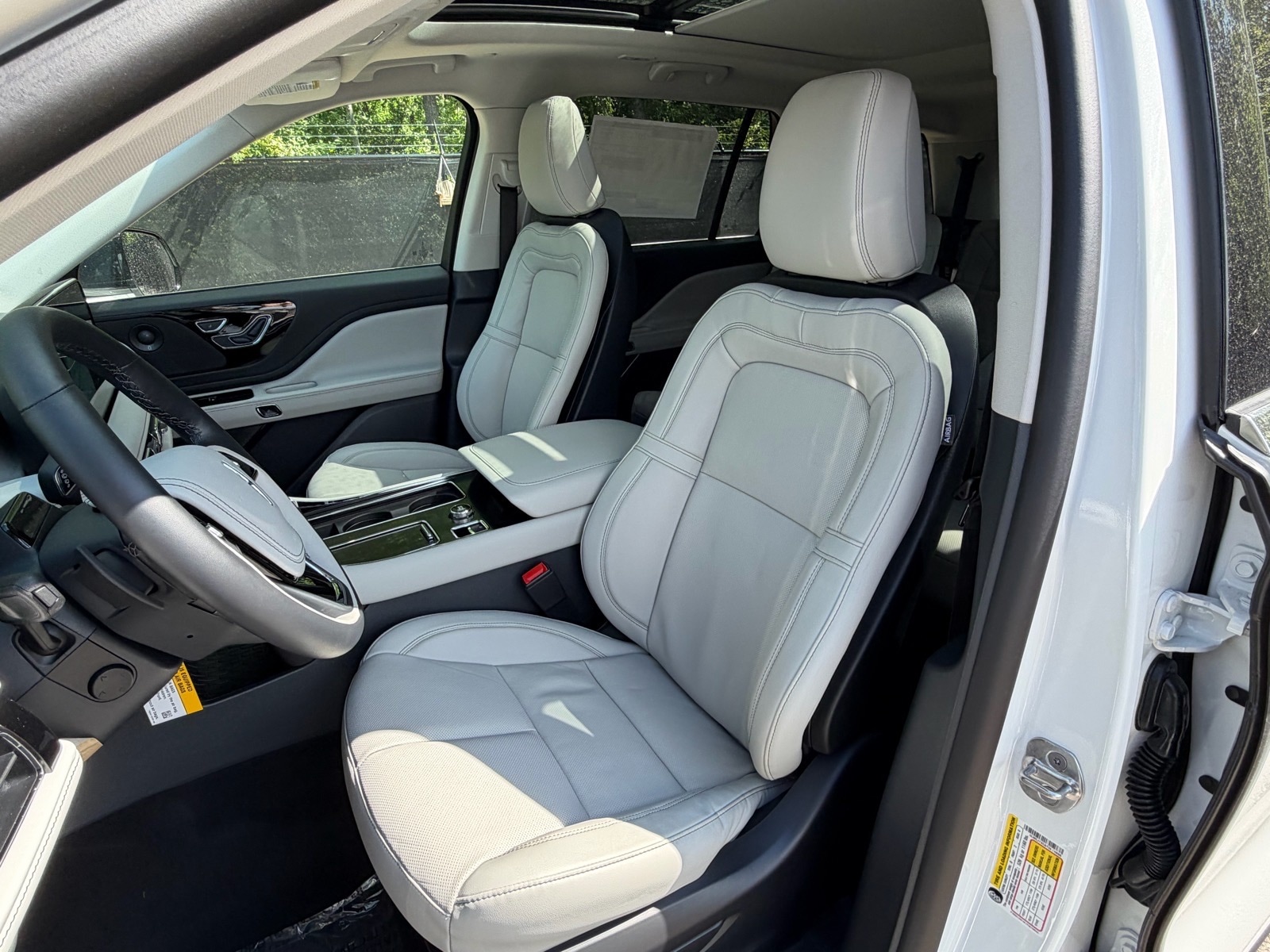 2026 Lincoln Aviator Reserve - Photo 25