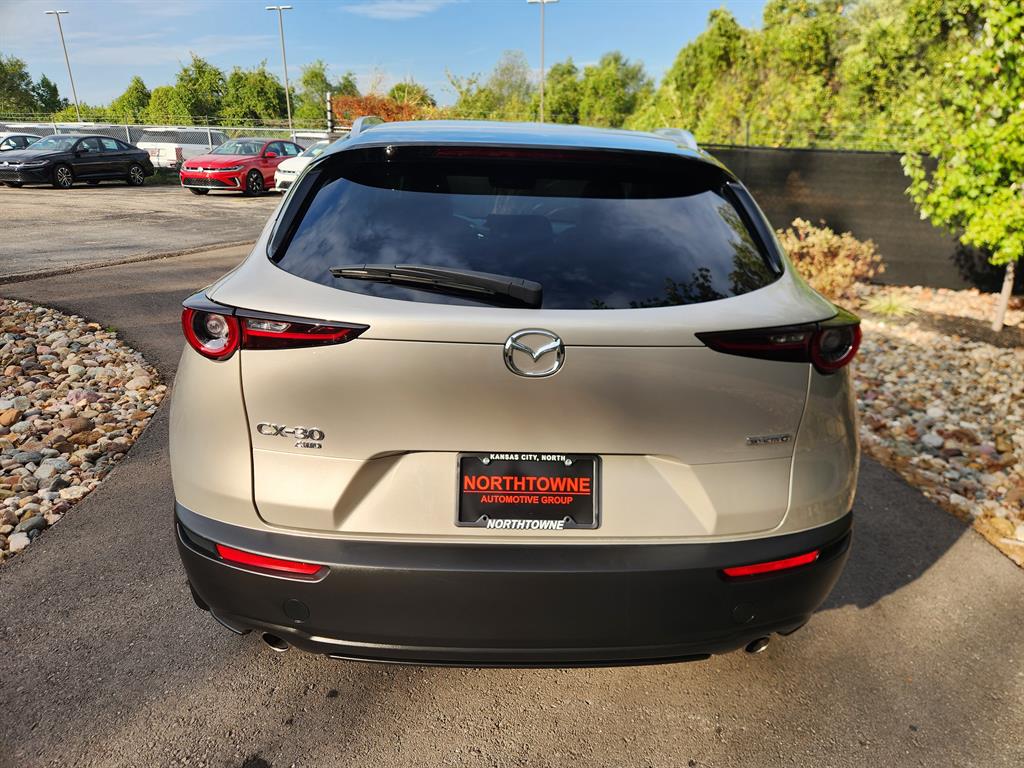 2024 Mazda CX-30 2.5 S Preferred photo 2