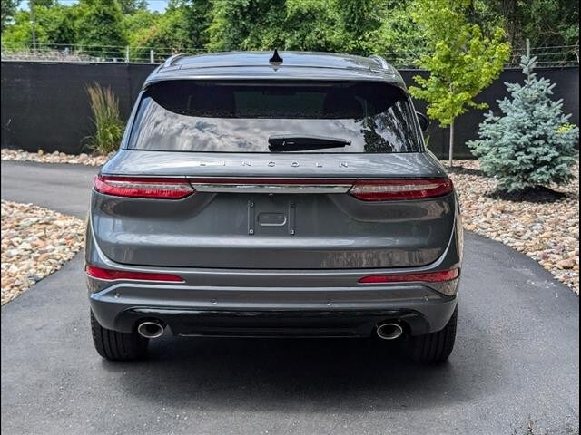 2024 Lincoln Corsair Grand Touring photo 4