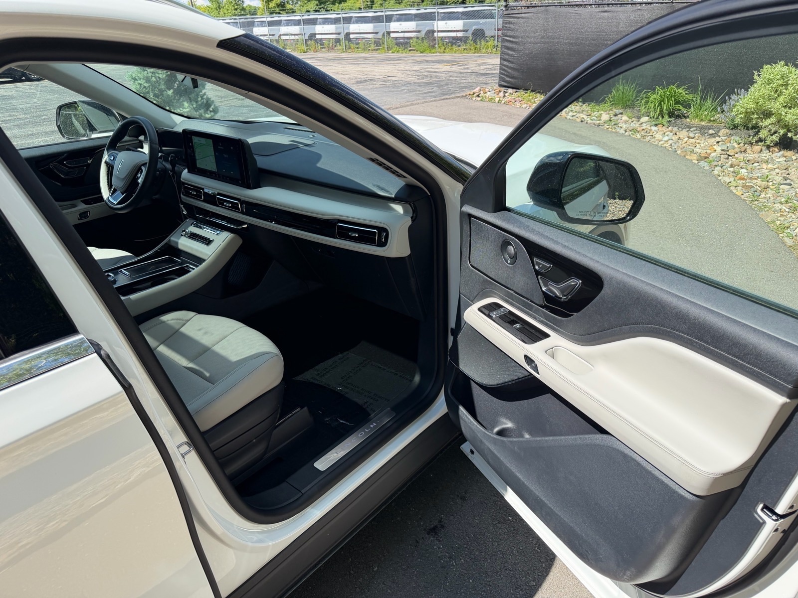 2026 Lincoln Aviator Reserve - Photo 11
