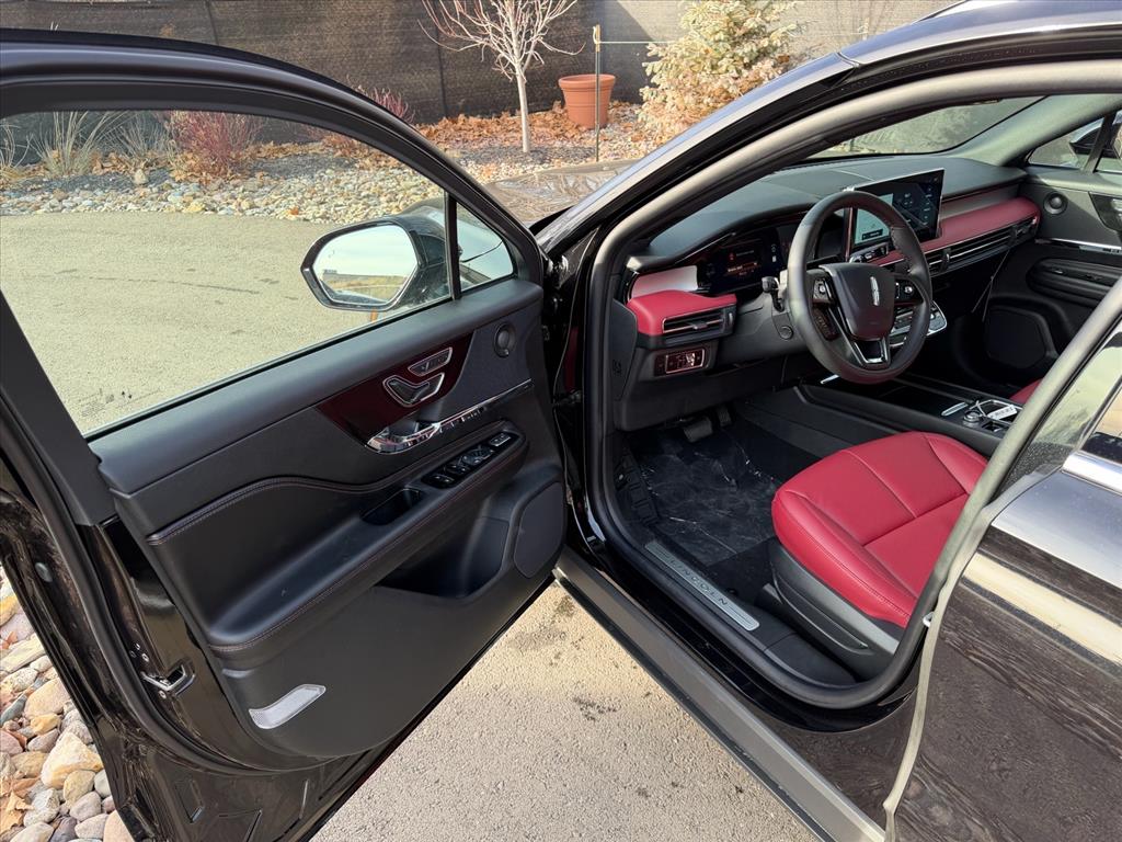 2026 Lincoln Corsair Reserve - Photo 22