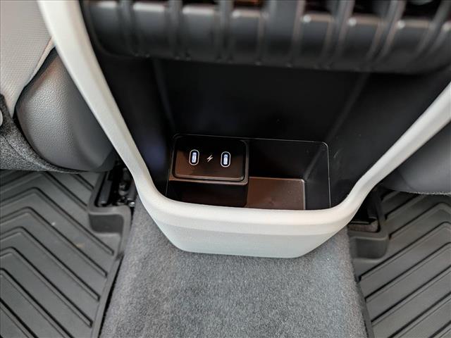 2024 Hyundai Kona SEL - Photo 15