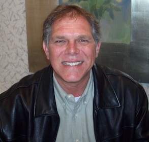 Staff member Paul Reeves from ID_058b45f5ffb3