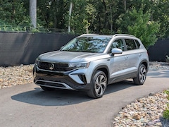 2024 Volkswagen Taos 1.5T SE SUV