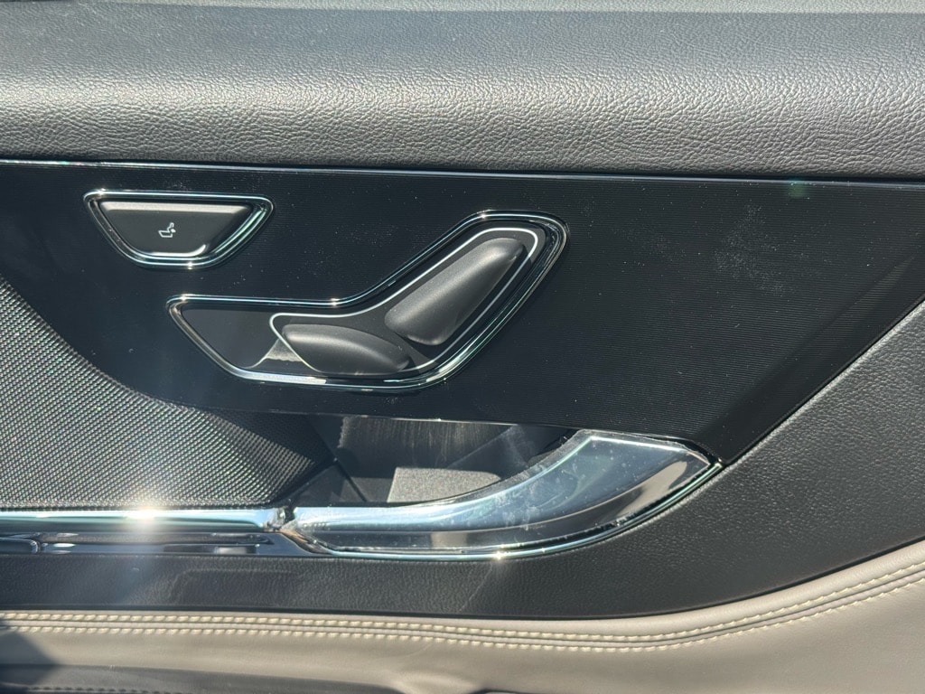 2025 Lincoln Corsair Reserve - Photo 13