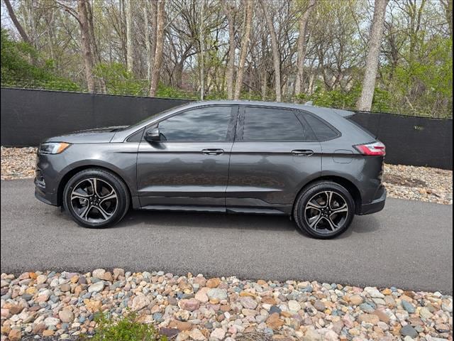 Used 2020 Ford Edge ST with VIN 2FMPK4AP2LBA46620 for sale in Kansas City