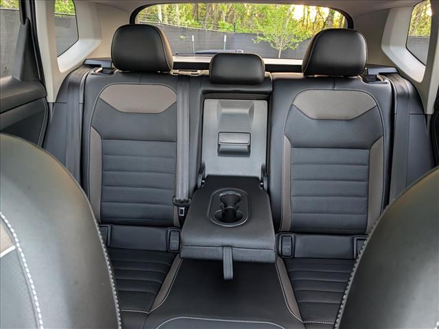 2023 Volkswagen Taos SEL - Photo 18