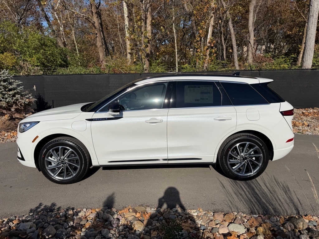 New 2026 Lincoln Corsair Grand Touring SUV