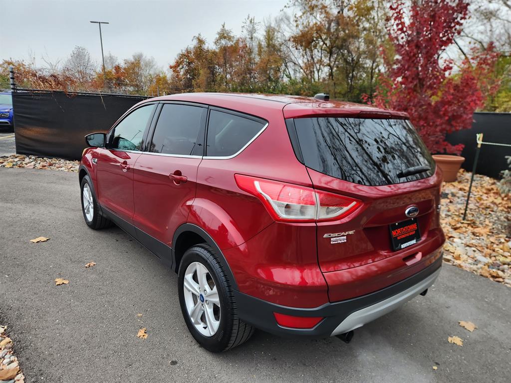2013 Ford Escape SE photo 3