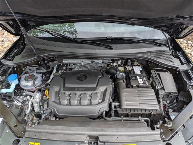 2024 Volkswagen Tiguan SEL R-LINE - Photo 10