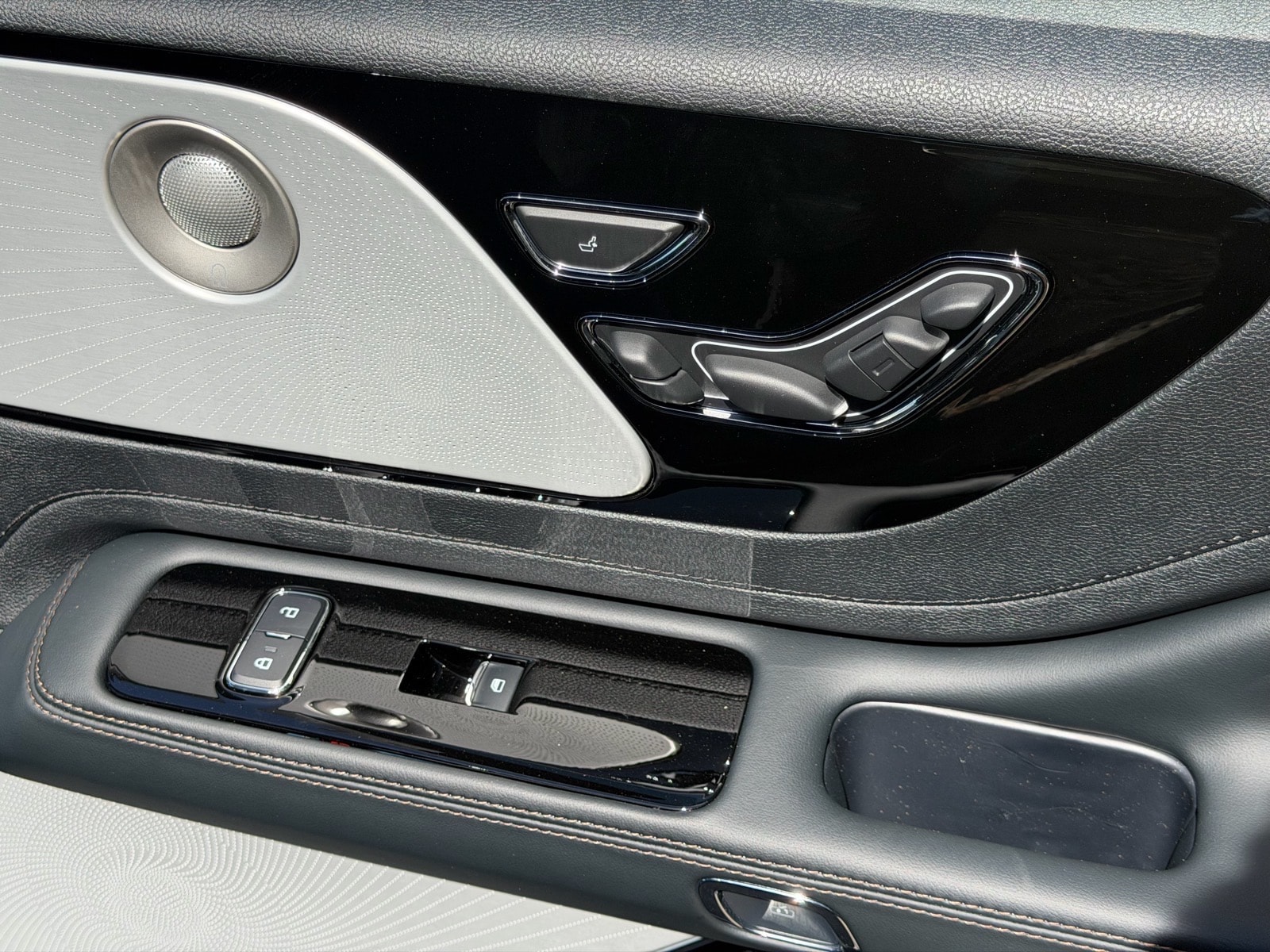 2026 Lincoln Aviator Reserve - Photo 13