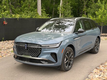 2026 Lincoln Nautilus Reserve SUV