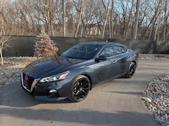 2019 Nissan Altima 2.5 Platinum Sedan