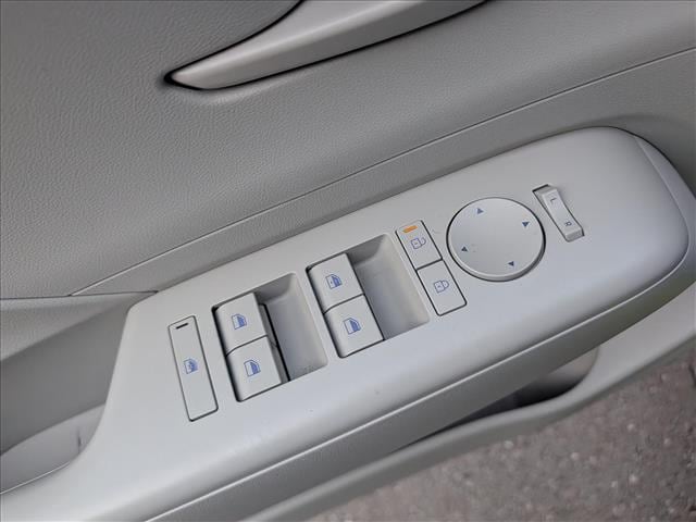 2024 Hyundai Kona SEL - Photo 27