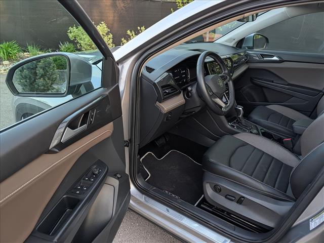 2023 Volkswagen Taos SEL - Photo 26