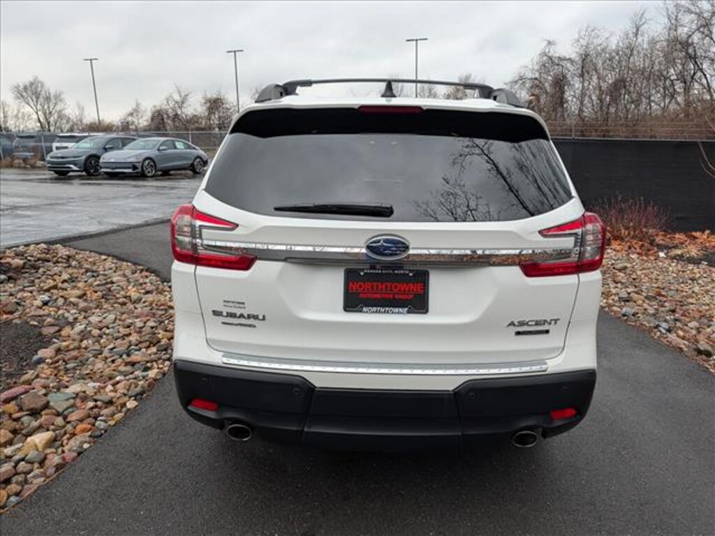 Used 2024 Subaru Ascent Touring SUV