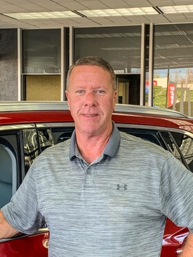 Staff member John VanParys from ID_058b45f5ffb3