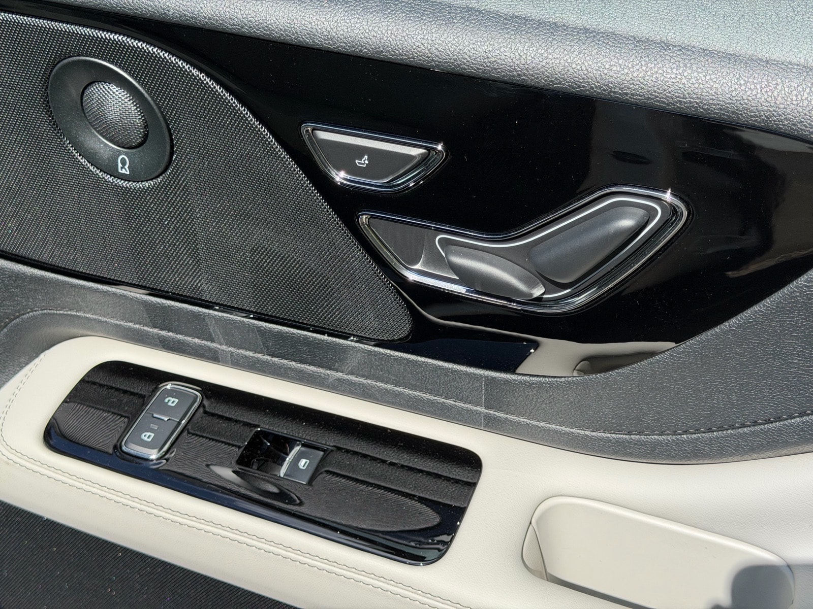 2026 Lincoln Aviator Reserve - Photo 13