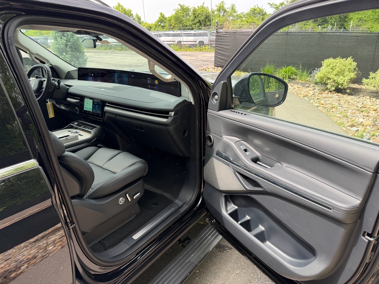 2026 Lincoln Navigator Reserve - Photo 11