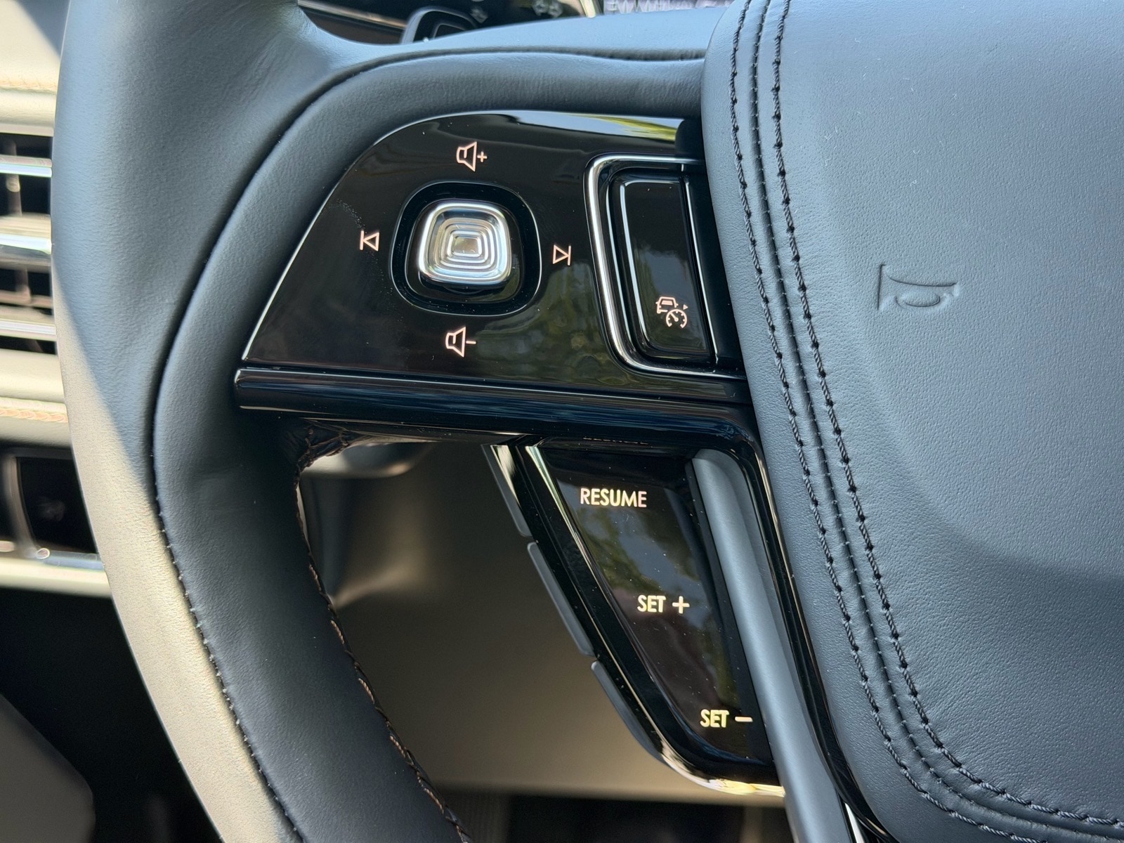 2026 Lincoln Aviator Reserve - Photo 29