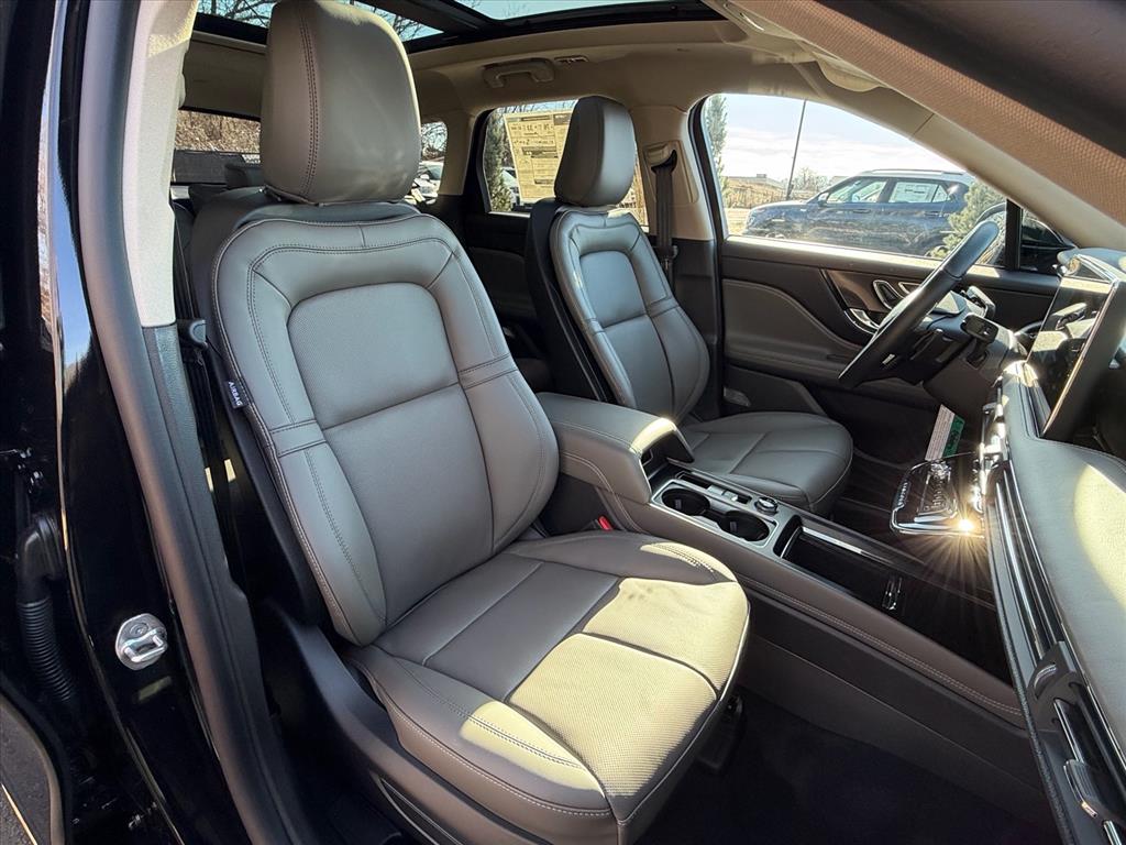 2026 Lincoln Corsair Grand Touring - Photo 12