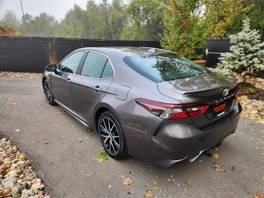 Used 2023 Toyota Camry SE Sedan